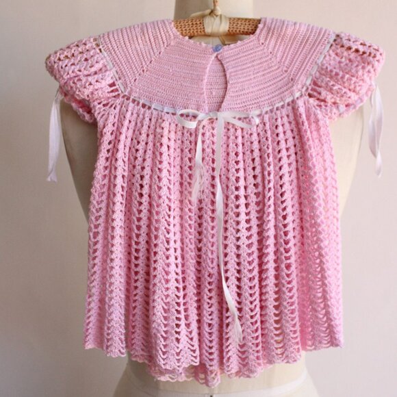 Vintage Baby Dress, Pink Little Girls Frock, Crochet - Picture 10 of 10